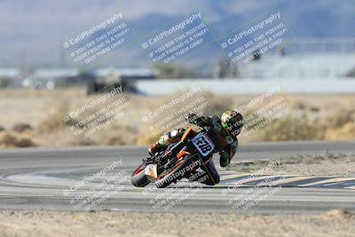 media/Dec-07-2025-CVMA (Sun) [[3e7d2de5dc]]/Race 11-Formula 2-CVMA Hooligans-American Thunder/